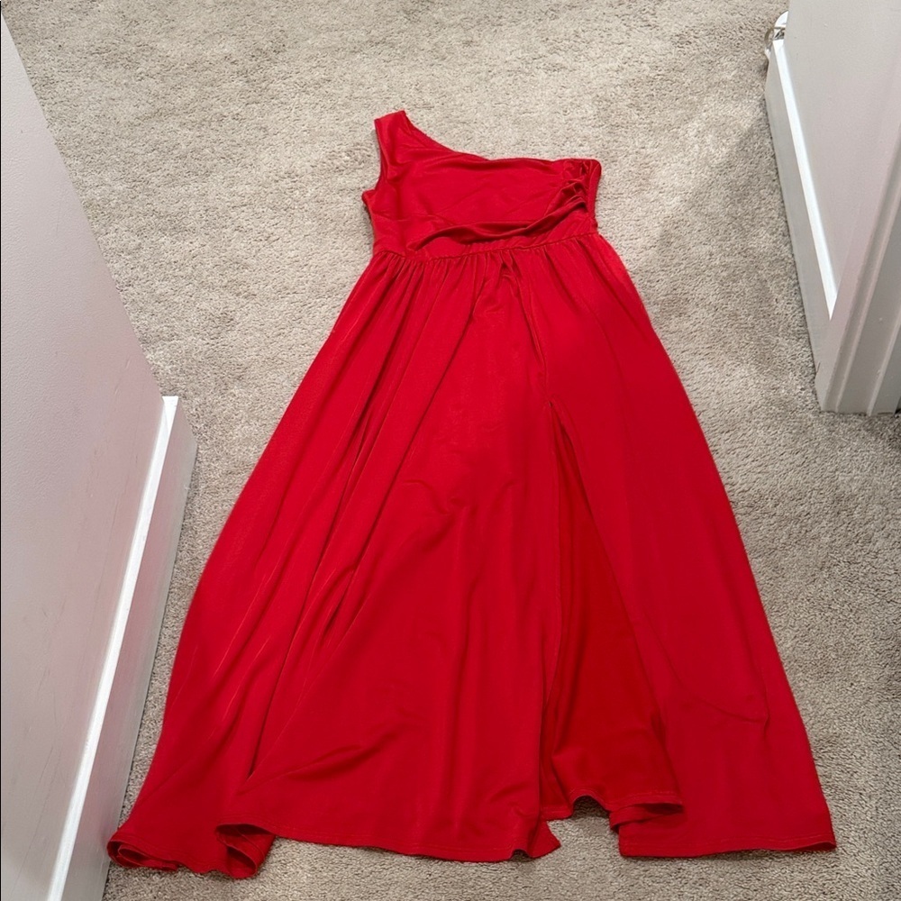 Red Elegant One Shoulder Maxi Dress with High Slit - Picture 5 of 5